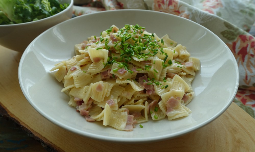 Schinkenfleckerl aus nur einem Topf; österreichisch kochen am #Weltnudeltag; ein Nudelklassiker modern interpretiert