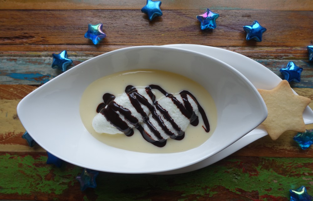 Schneenockerl, Vanillesoße, Kanarimilch, floating islands, Resteverwertung von Eiweiß, Eiklar; Resteküche, kreativ und lecker