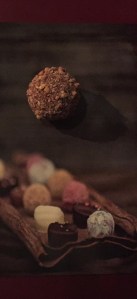 Nuss-Nougat-Knödelpraline