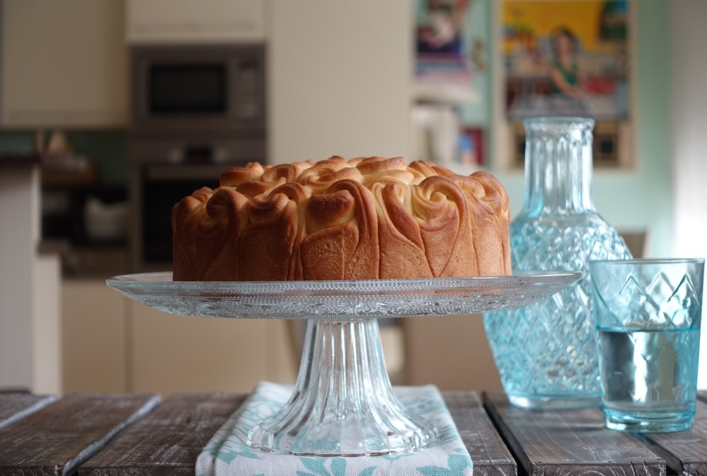 Brioche Bouclettes - französische Backkunst für ein Frühstück à la française - eine wahre Delikatesse, dabei recht einfach zuzubereiten - Röschenbrioche à la linzersmileys.com