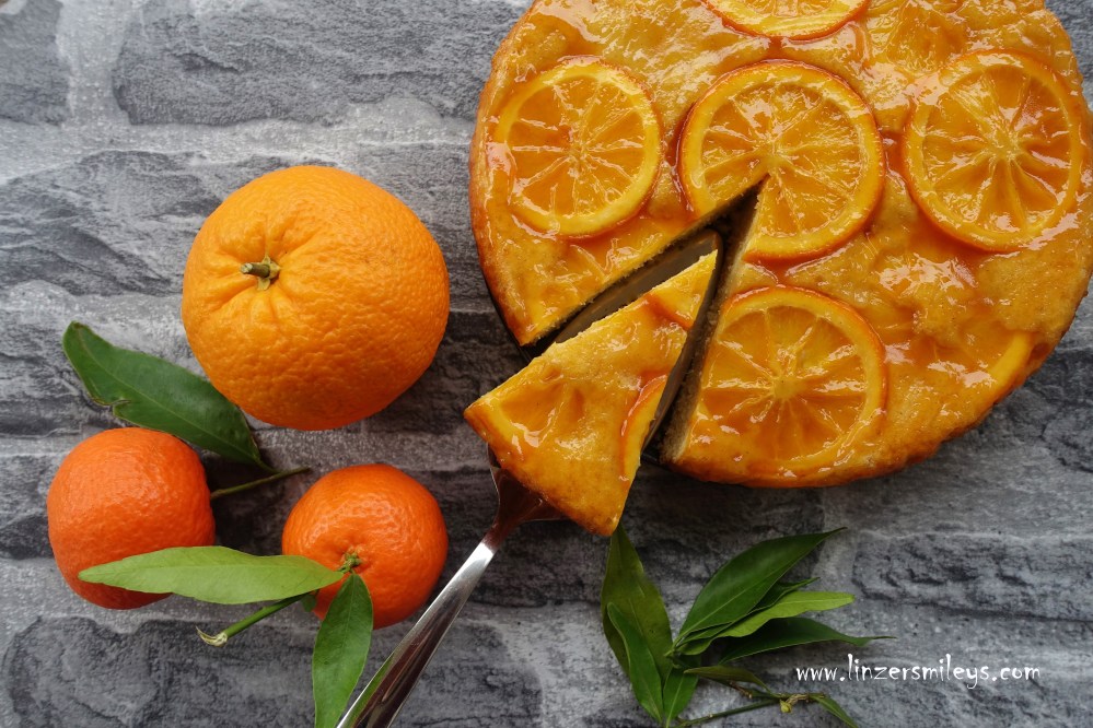 Orangenkuchen upside down, gestürzter Kuchen, kopfüber gebacken, umgekehrt, à l'envers, mit Bio-Orangen backen, bittersüß, fruchtige Torten, aromatisch, duftend, Seelentröster, Soulfood