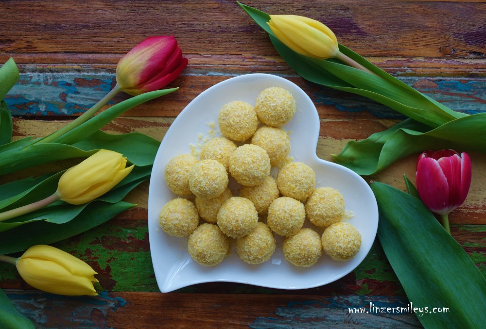 Kekspralinen mit Frischkäse, Tartufi Mimosa, Topfen, Quark, Mascarpone, Amaretto, Kokos, Süßes für den Weltfrauentag, DIY, Tag der Frau, Frauentag, Frauenkampftag, festa della donna, International Women's Day, #womansday #womansday2020 #womensday2020