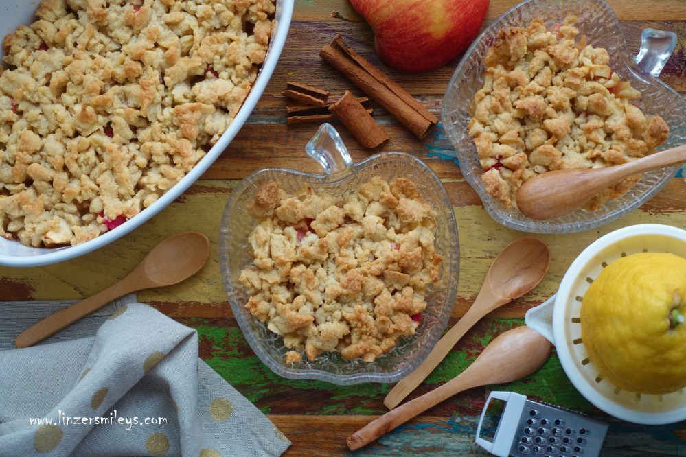 Easy Baking, einfach backen, simpel und lecker, lecker kann so simpel sein! Apfel und Rhabarber, Crumble, Streuselkuchen im Glas, in der Tasse, für Gäste, einfach vorzubereiten