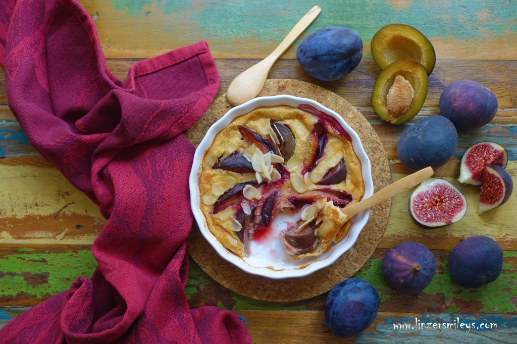 Clafoutis aux prunes et figues, Clafoutis mit Zwetschgen und Feigen, herbstlich backen, Kuchen zum Löffeln, Auflauf mit Obst, einfach, simpel, easy-peasy in der Zubereitung, Spezialität aus dem französischen Limousin, für Anfänger geeignet