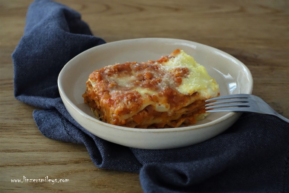vegetarisch kochen, mit Linsen-Bolognese, ragù di lenticchie, lasagne cotte a vapore, Lasagne aus dem Dampfgarer, dampfgaren, Nudelauflauf aus dem Dampfgarer, Küchenexperiment, schonend zubereitet, Kochtrend, gesund und lecker, #linzersmileys
