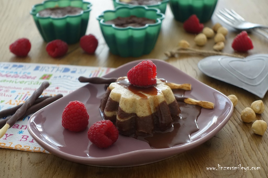 dampfgaren, Süßes aus dem Dampfgarer, Grießküchlein, marmoriert, zweifärbig, mit Nuss-Nougat-Creme, cuire à la vapeur, schonend, gesund, Kochtrend 2021, #linzersmileys, mit Wasserdampf garen, Daniela Terenzi, Bloggeburtstag