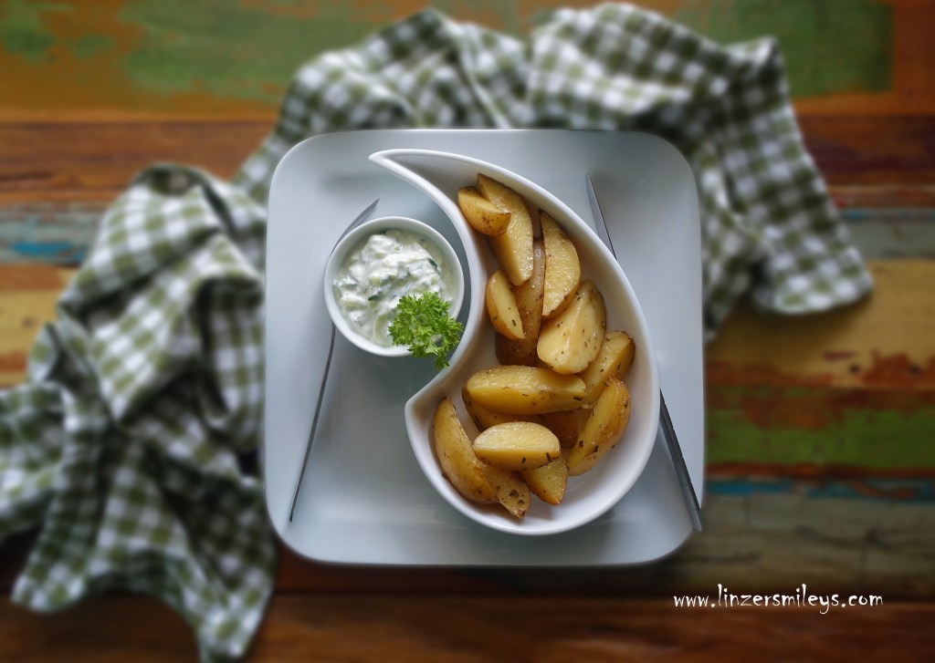 Arme Leut' Bratl, Braten für arme Leute, Resteverwertung, restlos genießen, Kartoffeln mit Bratensaft, Schmalz, Schweineschmalz, Bauernküche, bäuerlich, bodenständig, Heurige, Kartoffeln aus dem Ofen, Salzburger Küche, österreichisch, Tradition, kulinarische Zeitreise #linzersmileys