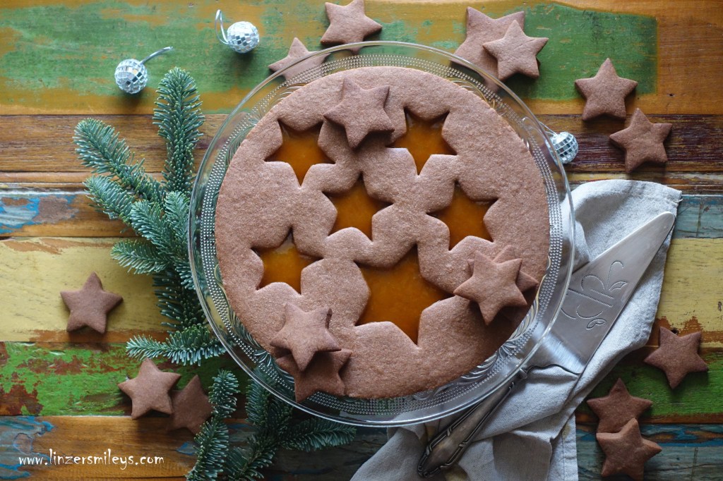 Linzer Sterntaler XL, Riesenkeks, Linzer Riesen-Sterntaler, Linzer Teig, Mürbteig, mürbe, #linzersmileys Kreation von Daniela Terenzi, backen in der Vorweihnachtszeit, süßer Advent, weihnachtlich, vegetarisch, mit Marmelade, Linzer Augen, Linzer Smileys, mit Sternen, Märchen, märchenhaft, Brüder Grimm