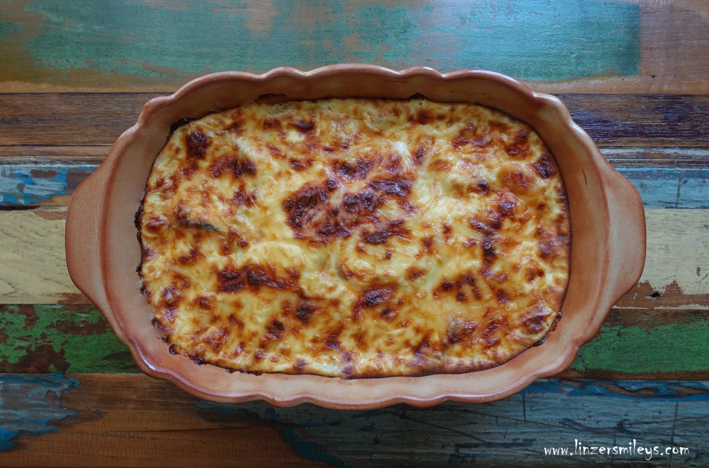 Moussaka mit Linsen-Bolognese, griechisch kochen, vegetarisch, fleischlos, Foodtrend, Fleischgericht ohne Fleisch, vegetarisiert, Lieblingsspeise, mit Melanzani, Auberginen, Kartoffeln, Bechamel, mit Ei #linzersmileys