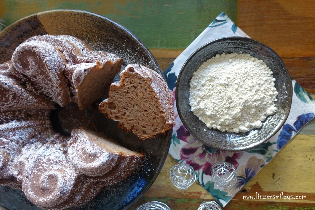 Tassenkuchen, Becherkuchen, glutenfrei, mit Kastanienmehl, farina di castagne, easy peasy, EasyBaking, einfach backen, für Backanfänger geeignet, Kuchenbacken ohne Waage und Mixer, mit Äpfeln, saftig, locker, besonders, Mehl aus Italien, farina italiana, Molino Zanone #linzersmileys