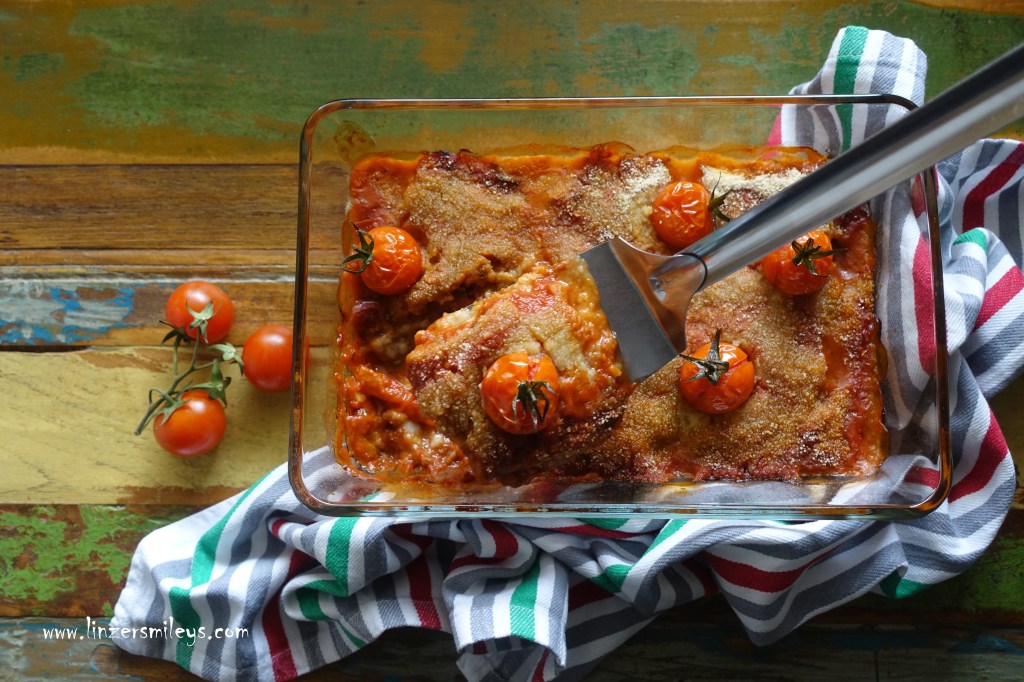 EasyCooking, Fischfilets mit Tomatensoße, Tomatensauce, Fisch aus dem Ofen, Fischauflauf, griechisch inspiriert, mediterran, mit Sardellen und Kapern, Dorsch, Kabeljau, gratiniert, würzig, pesce gratinato, mager, wenig Fett, Fastenzeit #linzersmileys