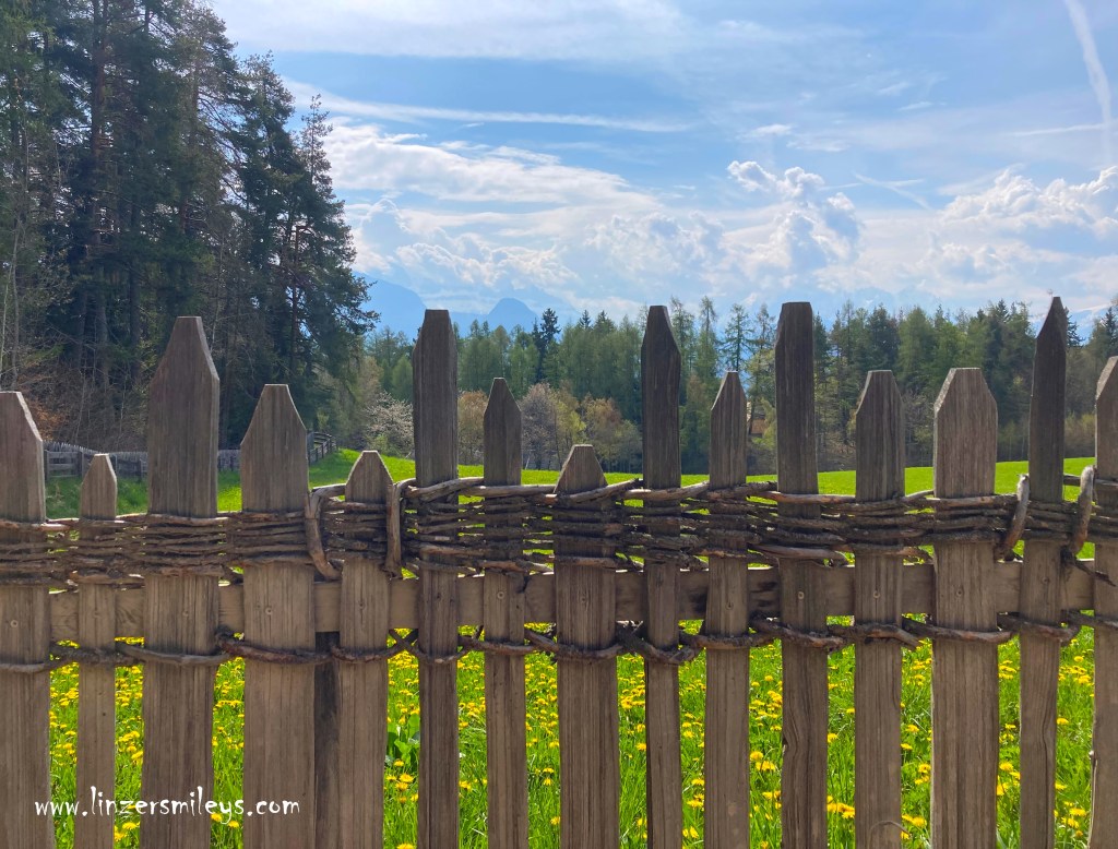 Ritten, Renon, Lichtenstern, Stella, Südtirol, Sudtirolo, Trentino-Alto Adige, Urlaub auf dem Bauernhof, wandern, Frühling #linzersmileys