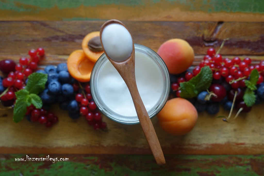 Genuss im Glas mit claro, Glas, DIY Joghurt, Joghurt selbst machen, ohne Joghurtbereiter, gelingsicher, im Backofen, easy-peasy, afba22, Austrian Foodblog Award, Daniela Terenzi #linzersmileys