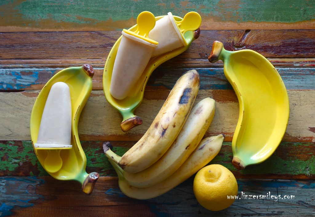 Ice Pops, Steckerleis, Eis am Stiel, Popsicles, nachhaltig, Resteverwertung, Eis selbst gemacht, erfrischend, aus braunen Bananen, mit Joghurt, aus dem Tiefkühler, fruchtig #linzersmileys