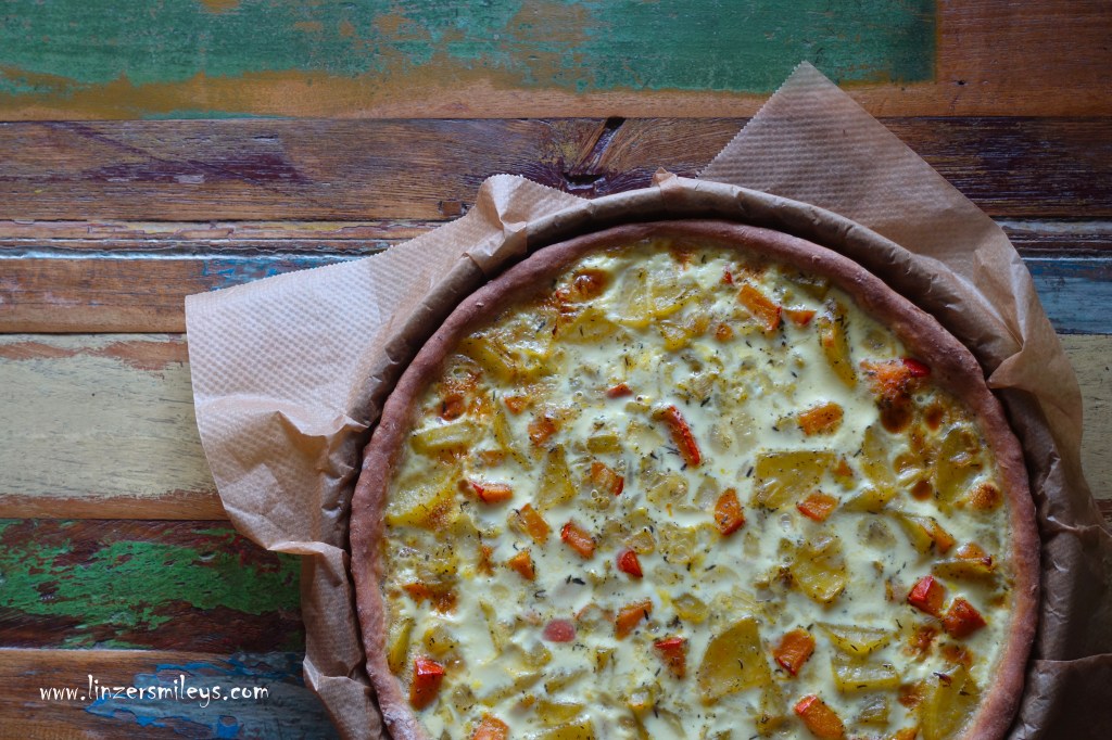 Quiche, Tarte, herzhaft, würzig, pikant, Kuchen, mit Kartoffeln und Kürbis, Thymian, aux pommes de terre et citrouille, torta salata con patate e zucca, herbstlich, kochen und backen im Herbst, Rezept von Daniela Terenzi #linzersmileys