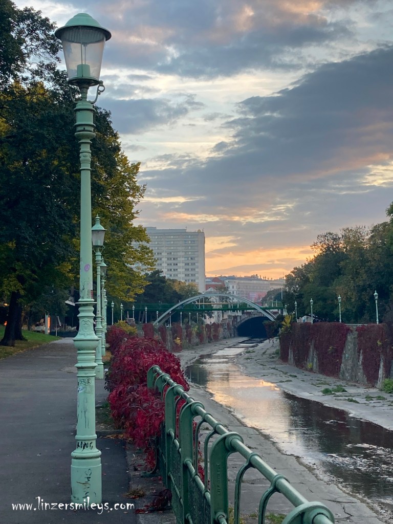 Spaziergang an der Wien, Wien im Herbst, Vienna in autumn, Vienna in autunno, Wien-Fluss, herbstlich, autunnale, Foto von Daniela Terenzi, #linzersmileys