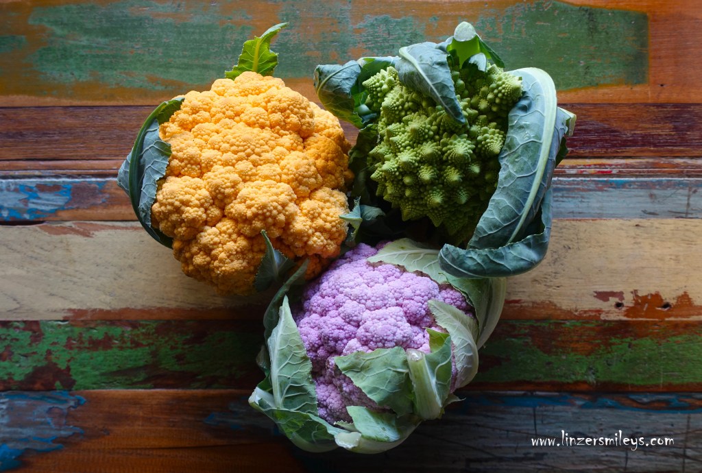 bunter Blumenkohl, Karfiol, cavolfiore colorato, romanesco, Broccoli, grün, blau, gelb, lila, violett, bunte Herbstküche, aus Venetien, Veneto, frutta e verdura a kilometro zero, Scorzè (VE), Italia, Bröselkarfiol, Butterbrösel, Paniermehl, österreichisch inspiriert, Rezept von Daniela Terenzi #linzersmileys