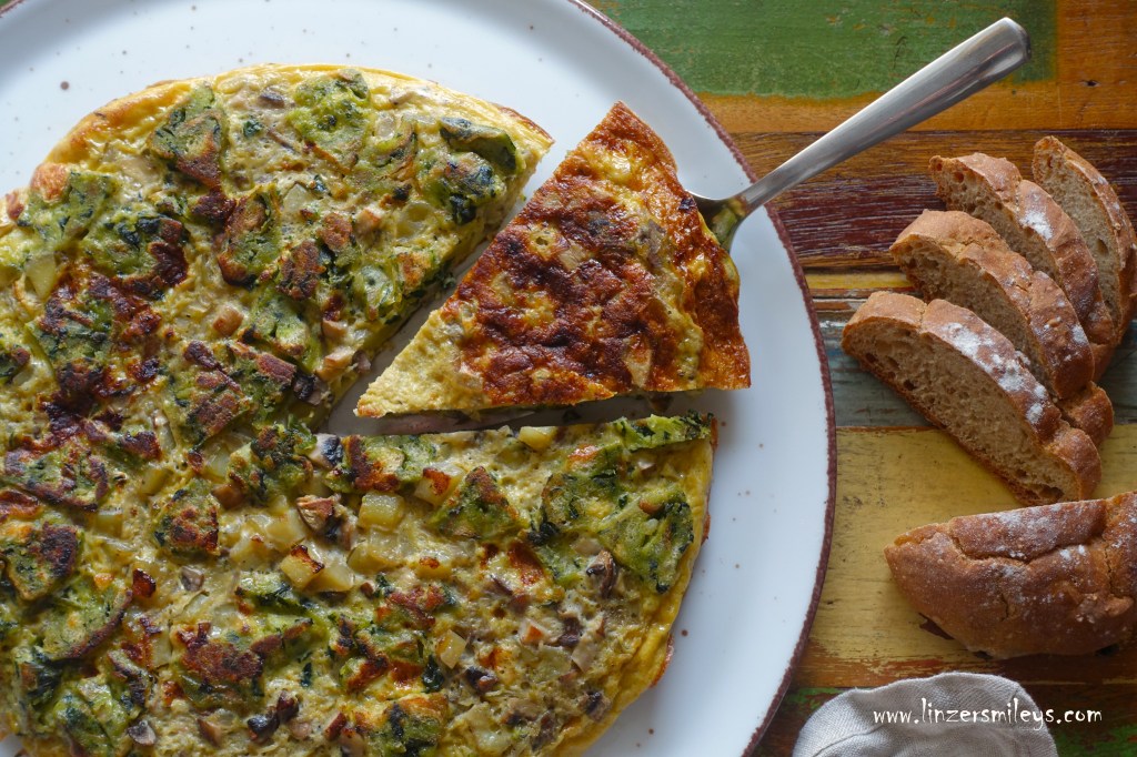 Knödel-Frittata, Omelett mit Knödelresten, Tortilla, Eierspeise, Resteverwertung, nachhaltig, mit Resten nur das Beste!, kreative Resterlküche, Rezept von Daniela Terenzi #linzersmileys