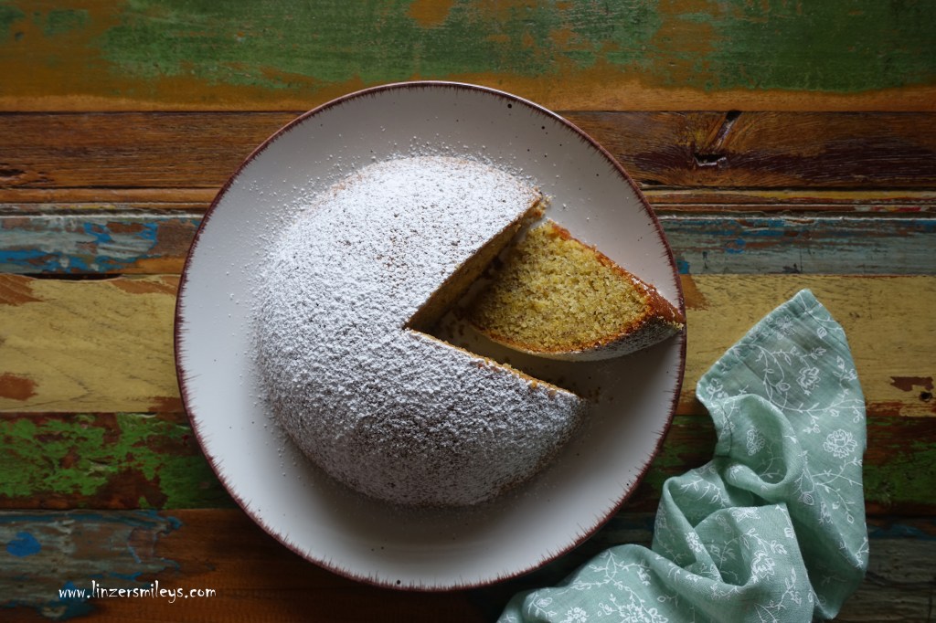 torta al pistacchio, Pistazienkuchen, Kuppel, Halbkugelform, Pistazienmehl, backen, italienisch inspiriert, dolce al pistacchio, Rezept von Daniela Terenzi #linzersmileys