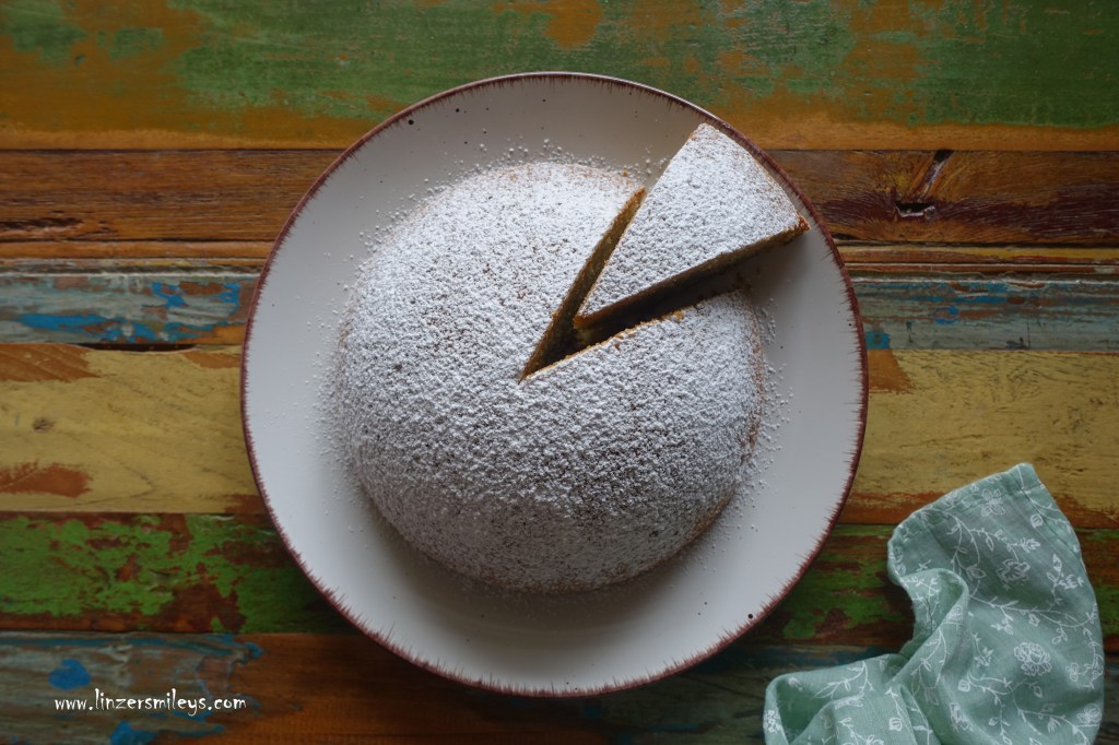 torta al pistacchio, Pistazienkuchen, Kuppel, Halbkugelform, Pistazienmehl, backen, italienisch inspiriert, dolce al pistacchio, Rezept von Daniela Terenzi #linzersmileys