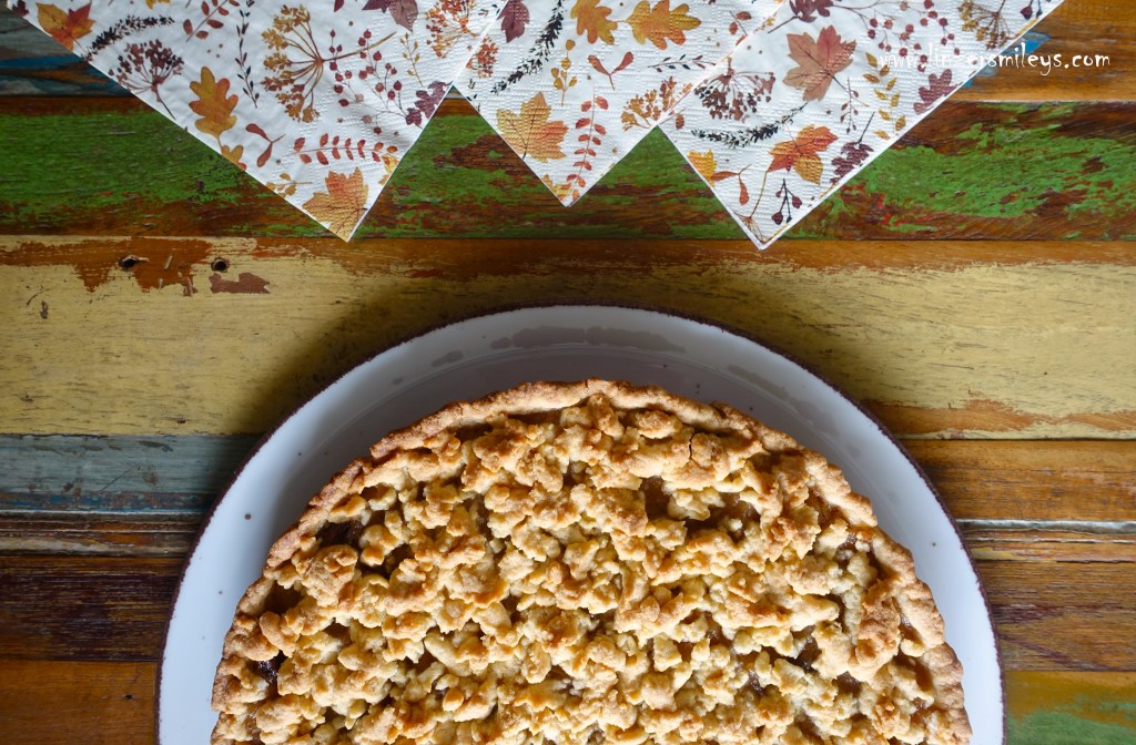 Apfel-Birnen-Streuselkuchen, Obstkuchen, nachhaltig, köstlich, einfach backen, Äpfel und Birnen, mit und ohne Macken, verbacken, Obstverwertung, Fallobst, wohin damit? in den Kuchen!, Daniela Terenzi, Foodbloggerin #linzersmileys