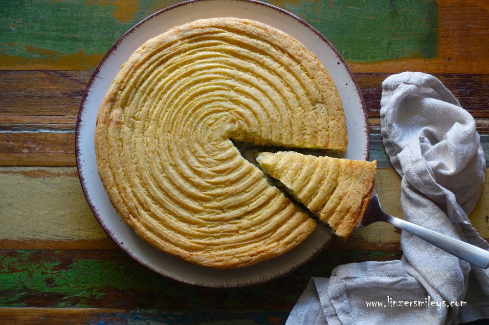 Torta di patate con spinaci e formaggio, torta salata, aglio orsino, Kartoffeltorte mit Spinat und Käse, gefüllt, Bärlauch, Blattgemüse, Tiefkühlgemüse, vegetarisch, köstlich, gut, italienisch inspiriert, Rezeptvariation von Daniela Terenzi #linzersmileys
