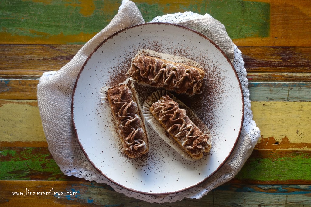 Mini-Mohn-Tiramisu, tiramisù ai semi di papavero, Tiramisu-Törtchen, Einzelportionen, coole Zubereitung, Milch und Rum, ohne rohes Ei, Kühlschranktorten, ohne Backen, mit Savoiardi, Biskotten, Löffelbiskuits, Mohn aus Niederösterreich, Blaumohn, Waldviertel, kreativ, köstlich, superlecker, Mascarpone-Creme, Daniela Terenzi #linzersmileys