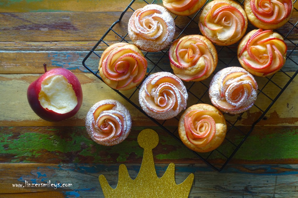 Schneewittchens Apfelküchlein, Muffins mit Apfelrosen, vegetarisch backen, für Mama, Muttertag, Geburtstagsparty, kleine Kuchen, Monoportionen, fruchtig, Rosetten, Blumen zum Vernaschen, märchenhaft köstlich, kulinarische Märchen von Daniela Terenzi, Food Blog #linzersmileys