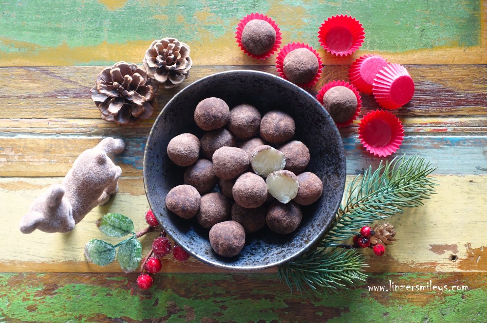 Marzipankartoffeln, falsches Marzipan, Marzipan aus Grieß, gekocht, nicht roh, altes Rezept, kochen wie Oma, Rezept meiner Großmutter, vegetarisch, "Kriegs-Marzipan", Marzipan-Ersatz, ohne Mandeln, kreativ, günstig, nachgekocht von Daniela Terenzi, Food Blog #linzersmileys