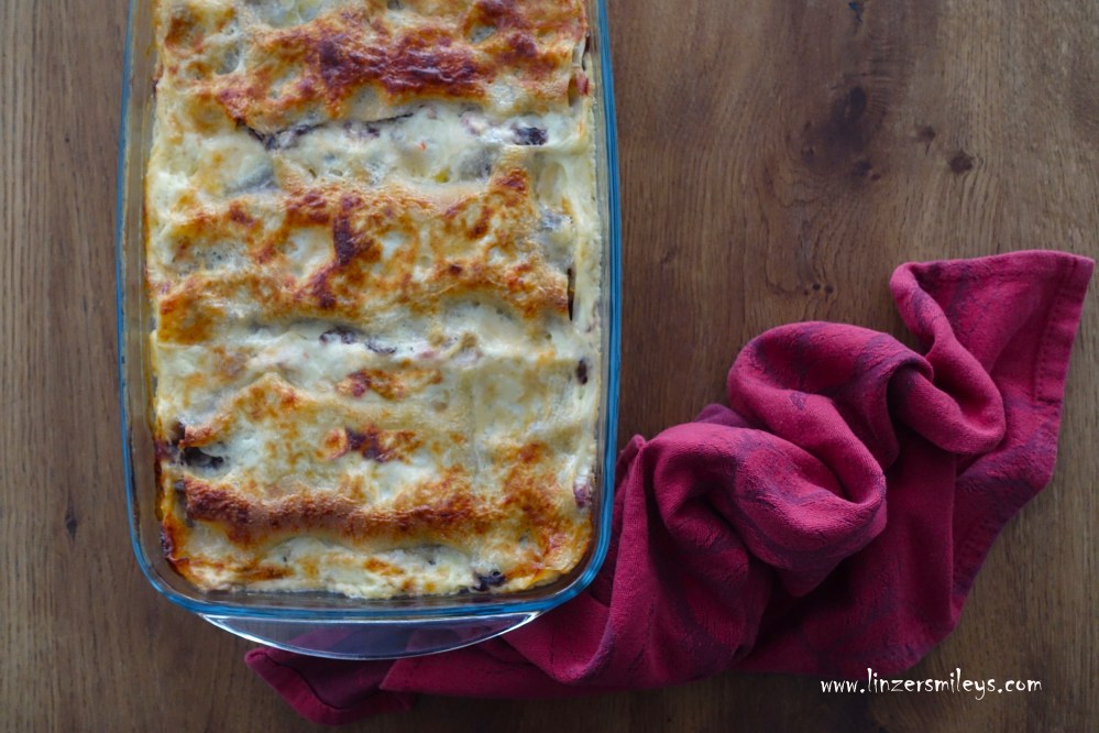Lasagne al radicchio trevigiano, Radicchio aus Treviso, Veneto, Venetien, italienische Spezialität, Zichoriengewächs, mit feiner Bitternote, Wintergemüse, Lasagne, Nudelauflauf, Pasticcio, mit Kochschinken, Beinschinken, mager, Prosciutto cotto, mit Rotwein, Vino rosso, Rezept von Daniela Terenzi, Foodblog #linzersmileys