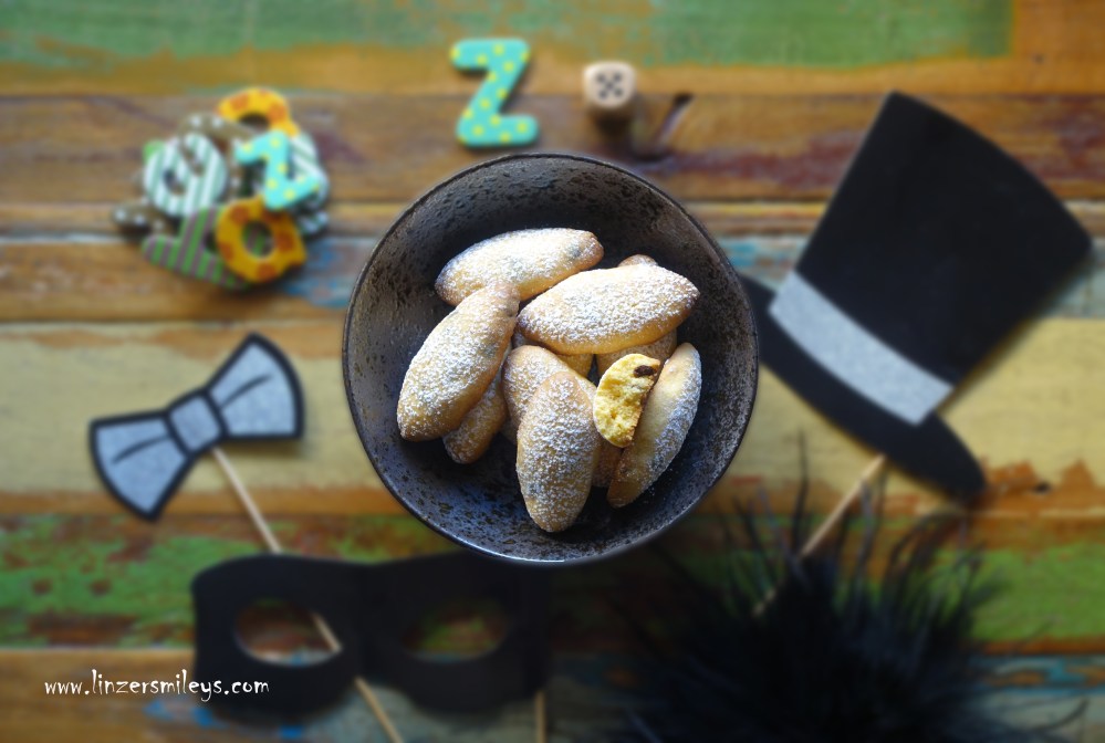 Zaéti mit Schokotropfen, ohne Rosinen, mit Fioretto giallo, Venezia, Venedig, Karneval, Fasching, Maiskekse, Zaletti, Gialletti, gelbe Kekse, Biscotti veneziani, senza uvetta, con gocce al cioccolato, Fotoprojekt 2026 mit Würfelspiel, Rezept von Daniela Terenzi vom Food Blog #linzersmileys