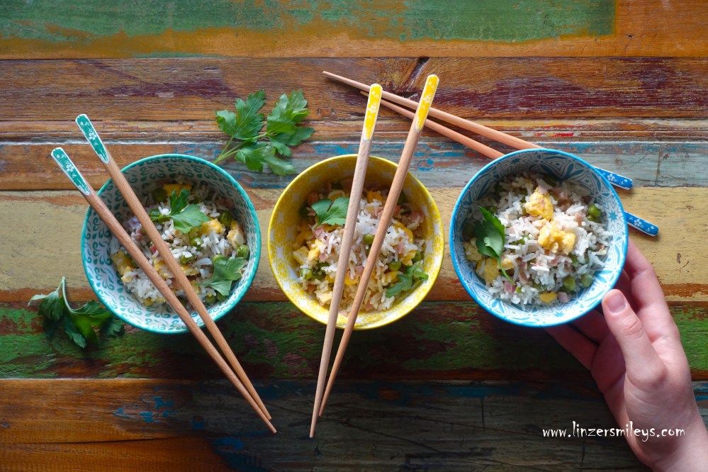 Riso alla cantonese, kantonesischer Reis, italienisches Rezept mit chinesischen Wurzeln, Klassiker im China-Restaurant, Beilage, kleines Hauptgericht, come al ristorante cinese, Wok-Gericht, Reisgericht, beliebt, bekannt, mit Eiern, Erbsen und Schinken, Yangzhou-Bratreis, Daniela Terenzi #linzersmileys