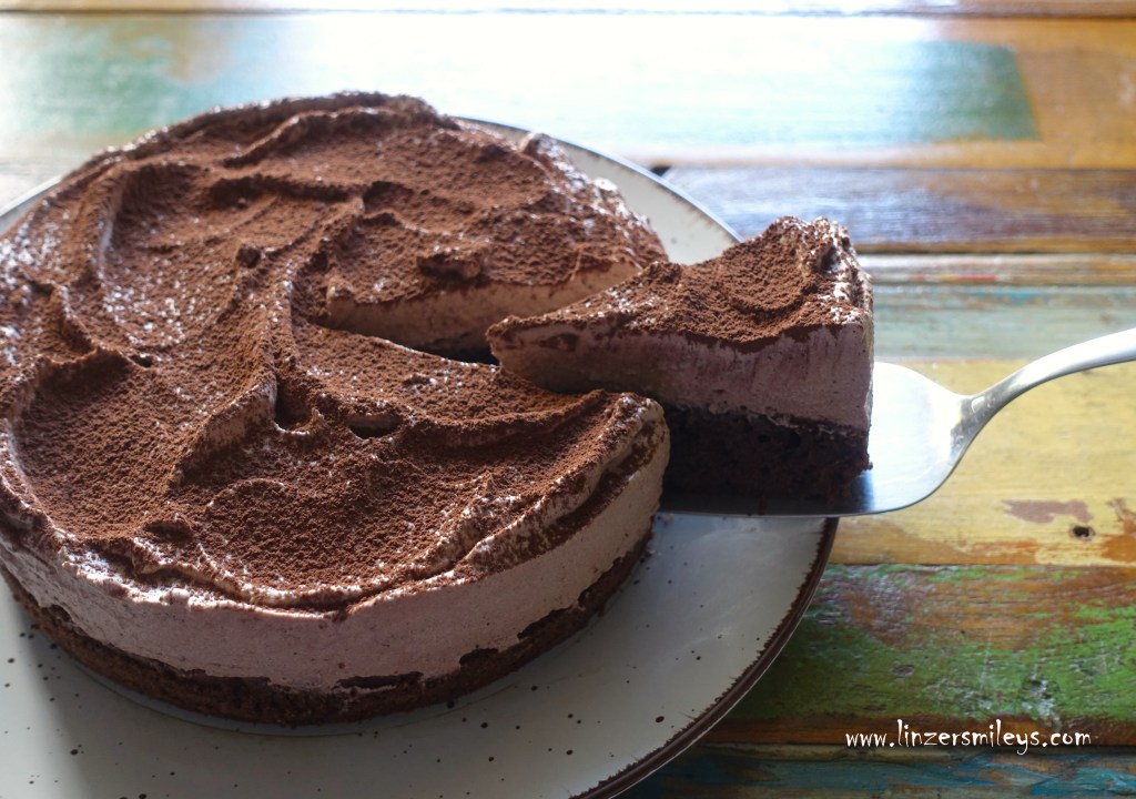 Mocha Cake, Kaffeekuchen mit Kakao, ohne Ei, eggless, Coffee Cake, Mokka, Espresso, mit Sahne, Obers, locker und leicht, nicht zu süß, nicht nur für Kaffeeliebhaber*innen,  Coffee lovers, easy-peasy, für Backanfänger*innen geeignet, Daniela Terenzi, Food Blog #linzersmileys